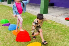 geziggies-outdoor-balance-play
